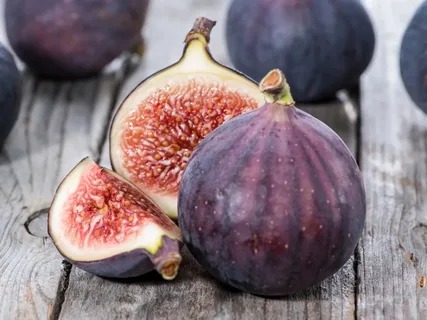 تصویر 4 از انجیر سیاه پلدختر با طعم خوش و کیفیت ممتاز باغی